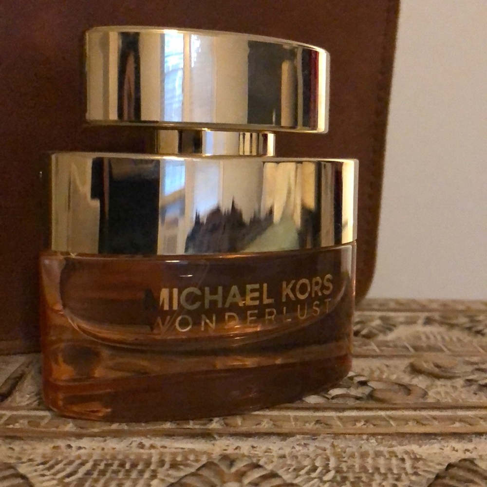 Michael Kors Wonderlust 1.0 oz / 30 ml